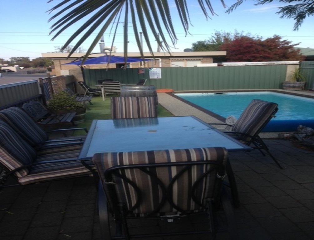 Smerdon Lodge Motel Horsham Εξωτερικό φωτογραφία