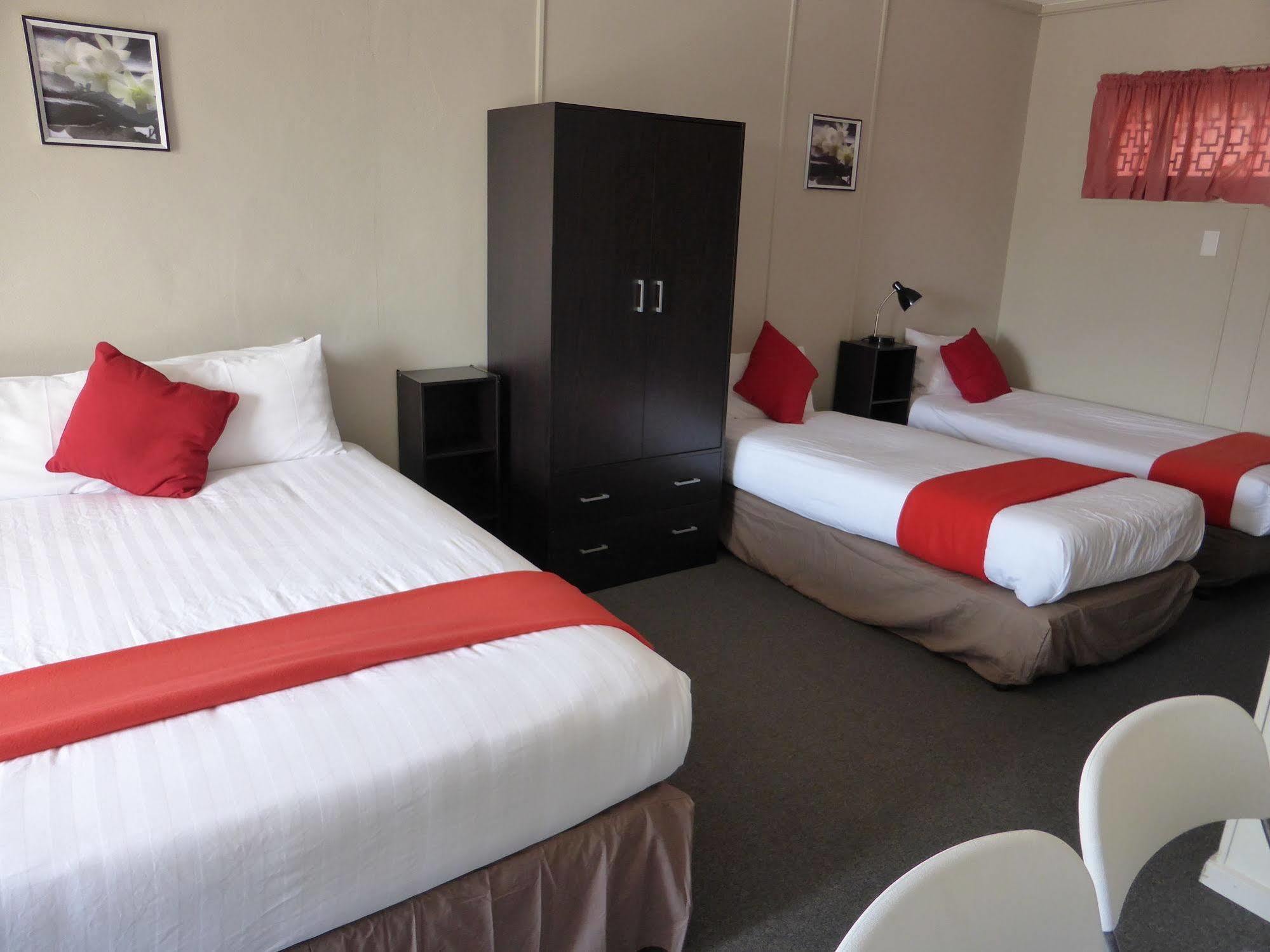 Smerdon Lodge Motel Horsham Εξωτερικό φωτογραφία